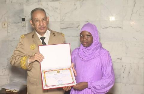 والي الترارزة يكرم الأولى وطنيا في مسابقة دخول السنة الأولى الإعدادية من مدارس الامتياز